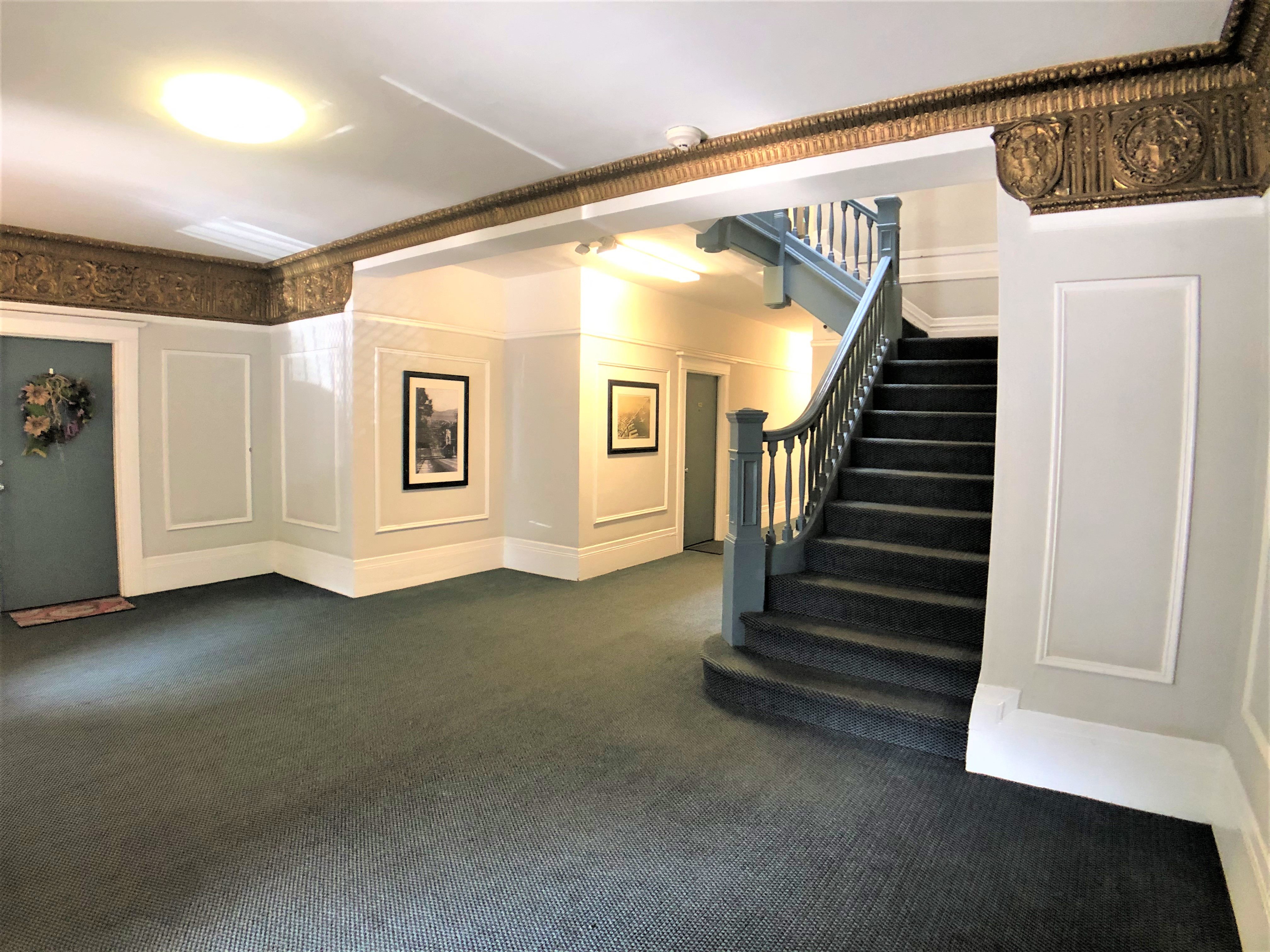 Gallery Photo 3